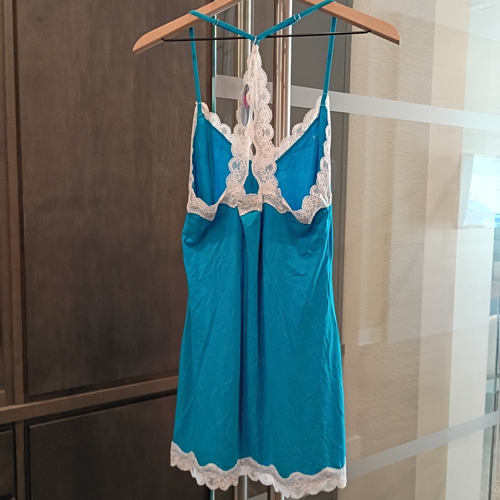 NWT Avid Love Aqua Blue Women's Med Lace-Trim Chemise Slip with Delicate  Lace
